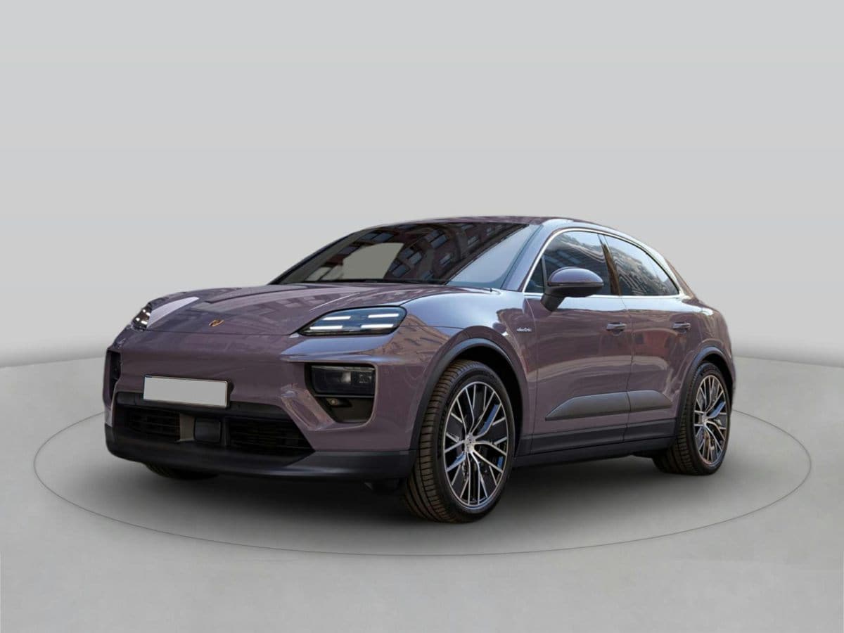2024 Porsche Macan's photo