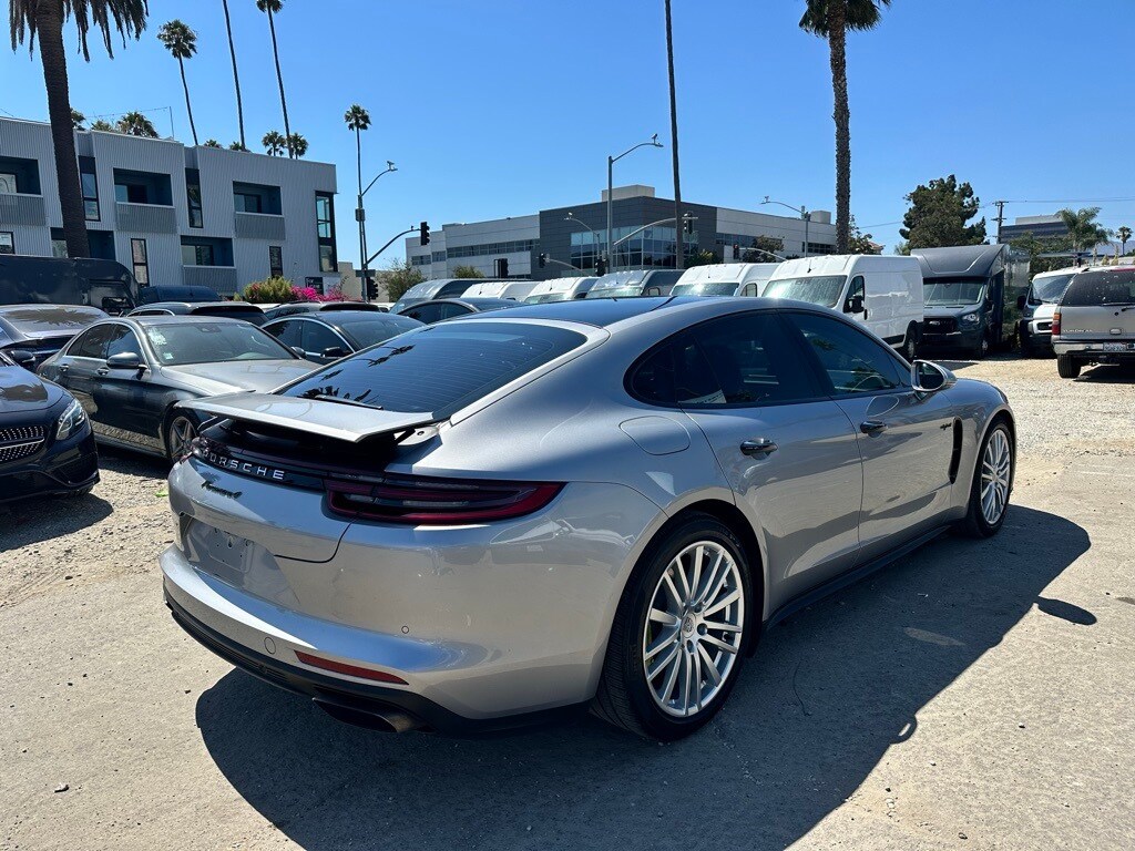 2018 Porsche Panamera E-Hybrid 4 photo 3