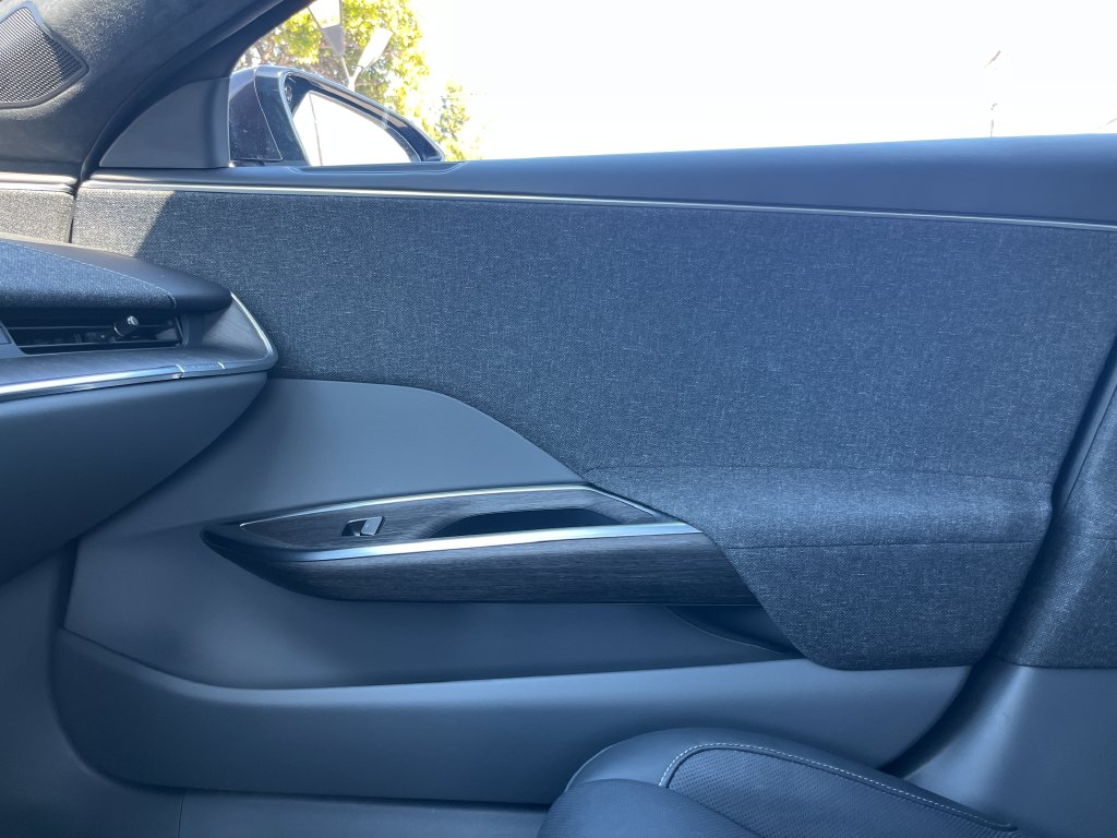 2024 Lucid Air Touring - Photo 24