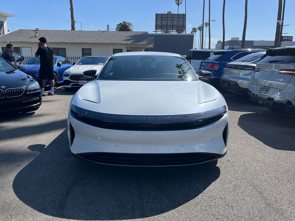 2024 Lucid Air Touring - Photo 2