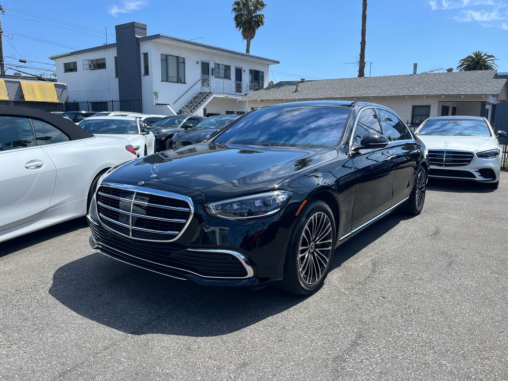 2024 Mercedes-Benz S-Class S 580e 4MATIC's photo