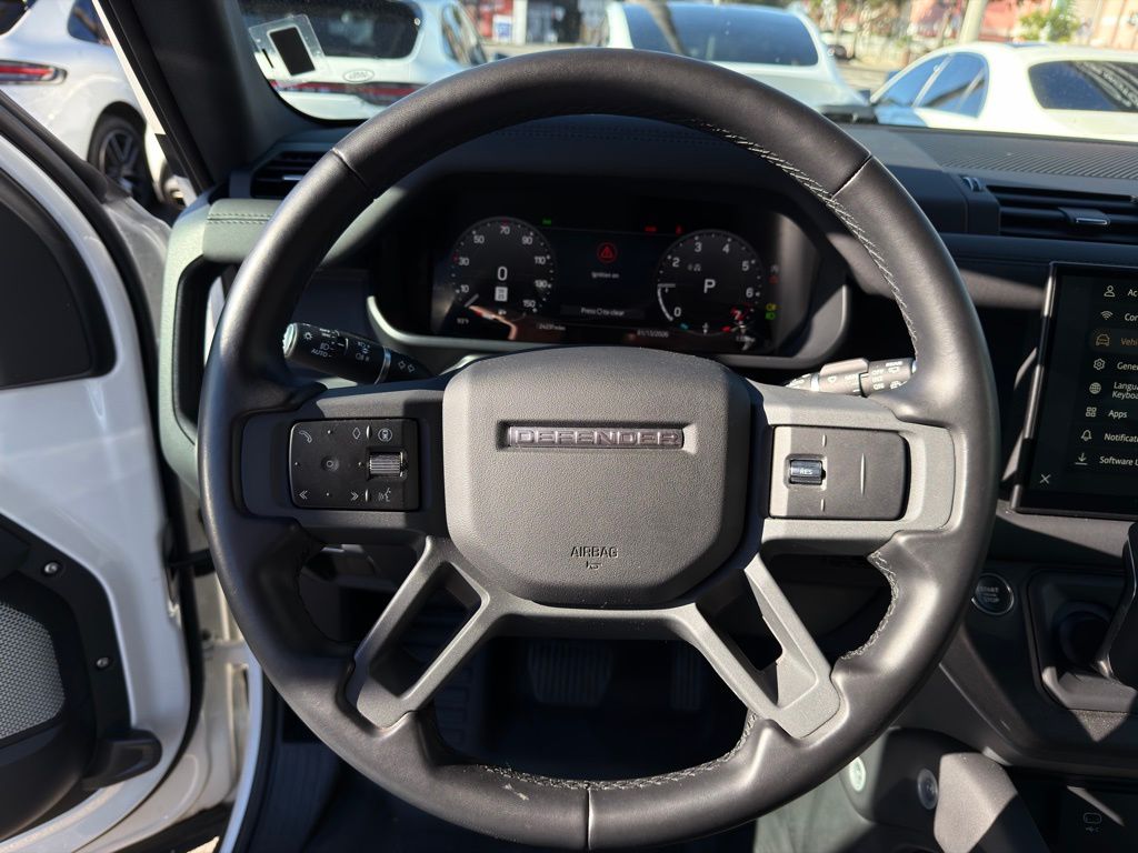 2024 Land Rover Defender X-Dynamic SE - Photo 30