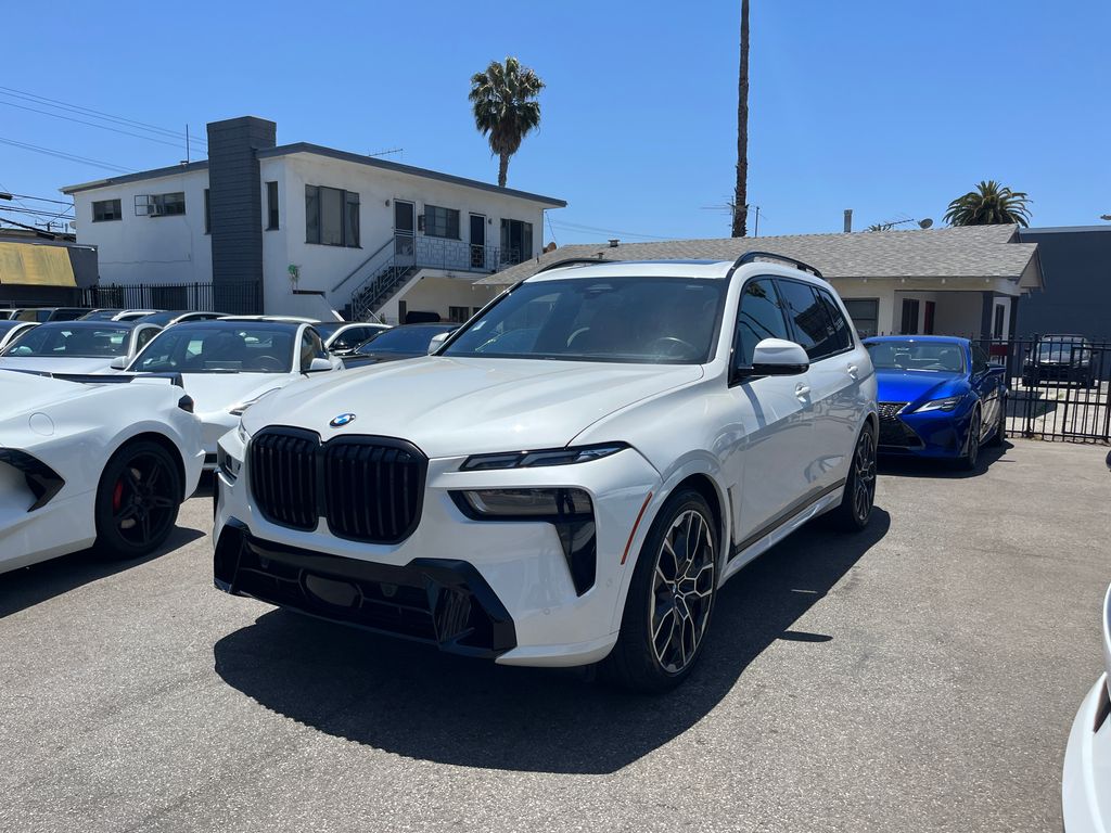 2024 BMW X7 xDrive40i's photo