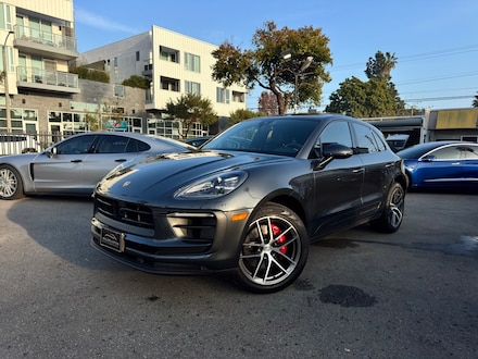 2023 Porsche Macan S SUV