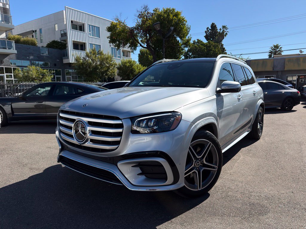2025 Mercedes-Benz GLS