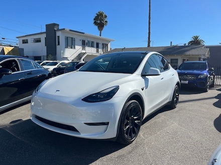 2023 Tesla Model Y Long Range SUV