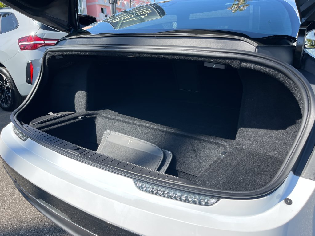 2024 Lucid Air Touring - Photo 9