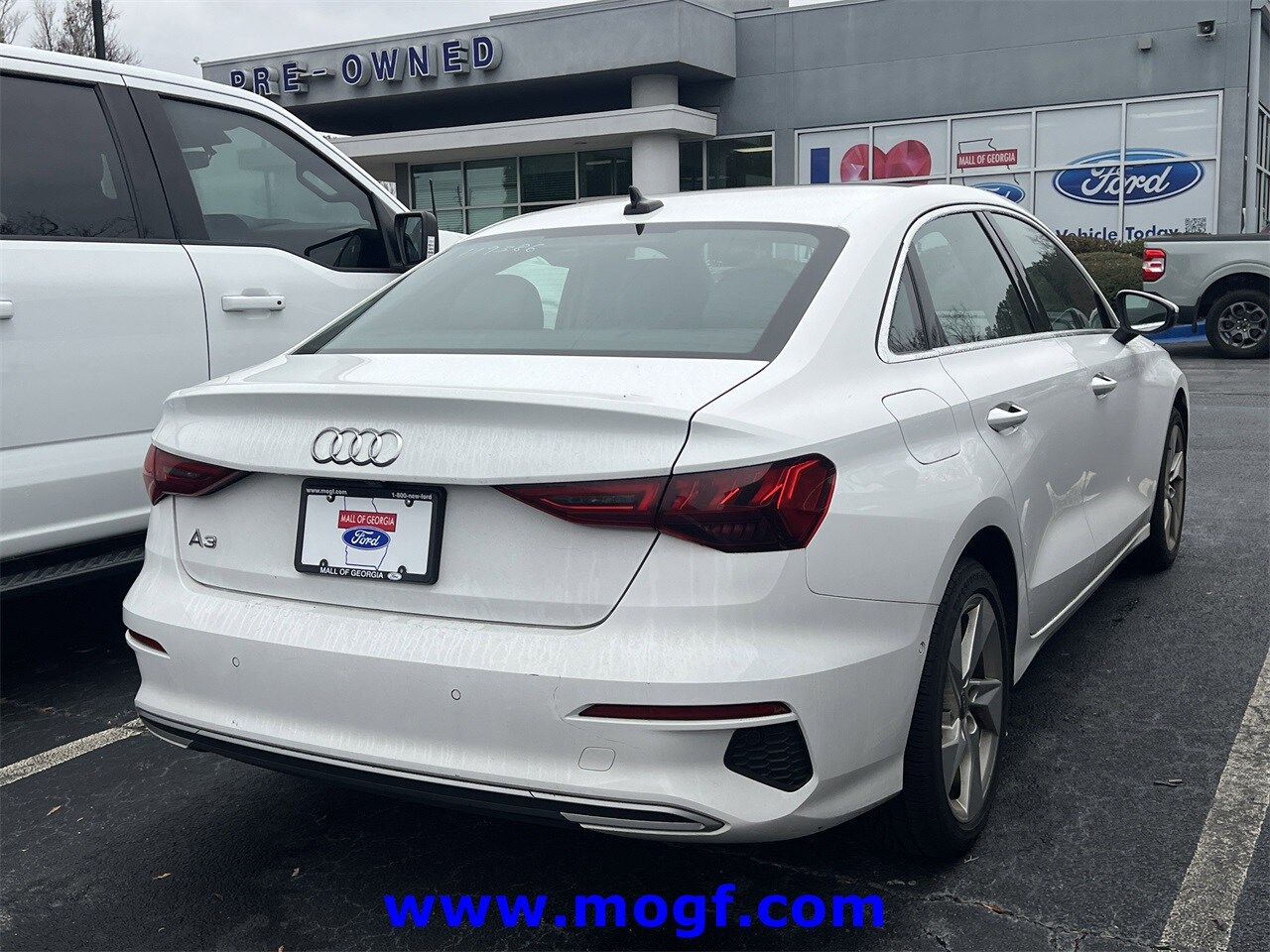 2023 Audi A3 40 Premium photo 3