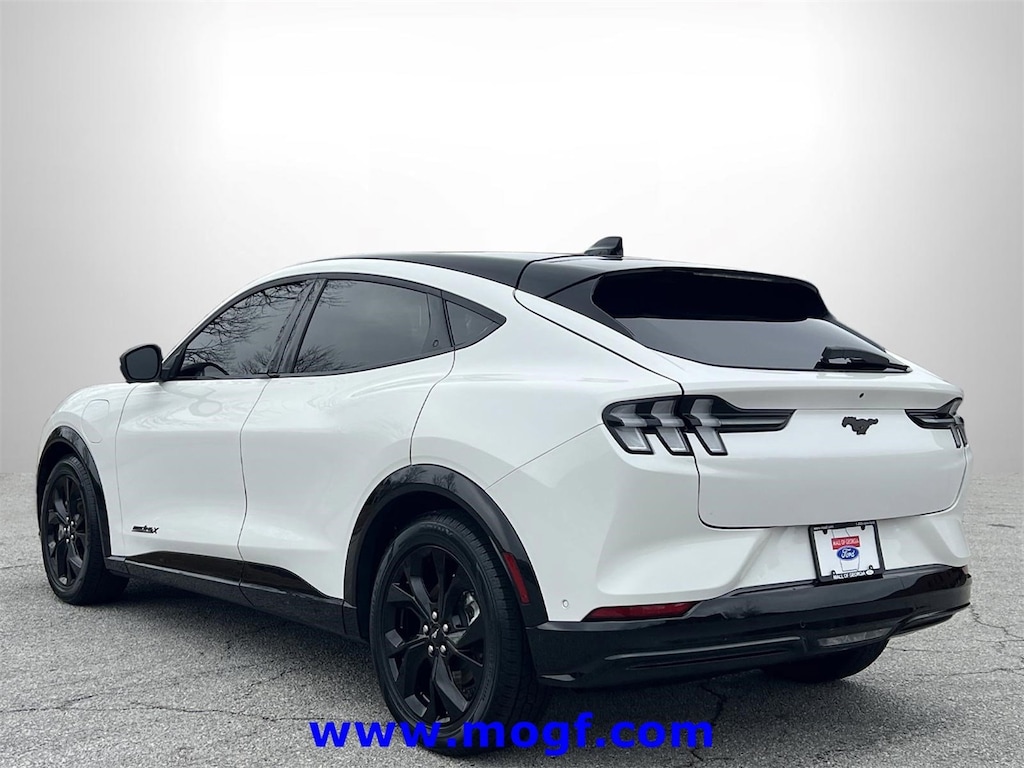 Used 2023 Ford Mustang Mach-E Premium SUV