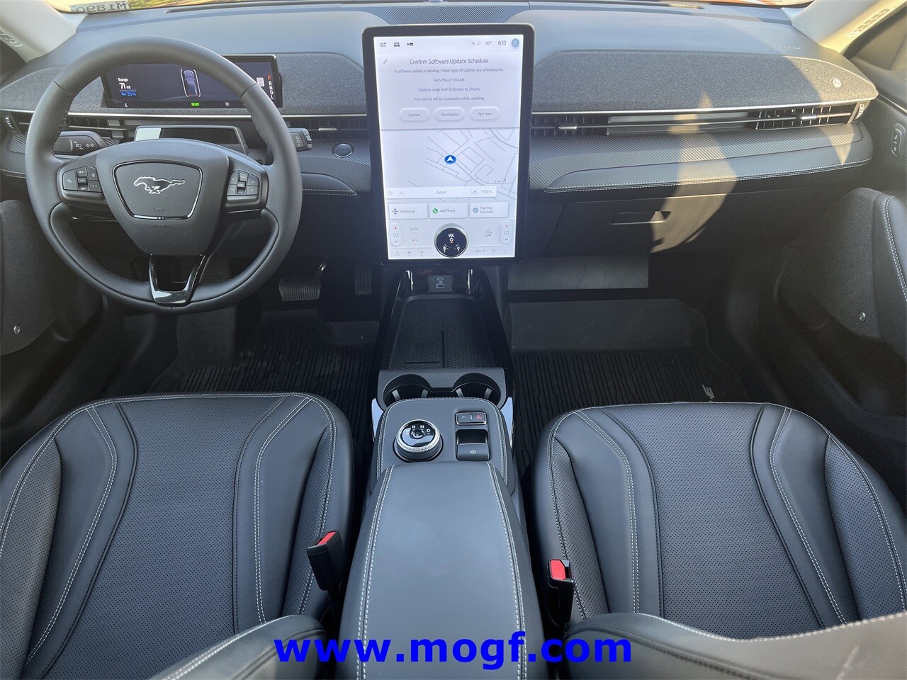 2024 Ford Mustang Mach-E Premium photo 2