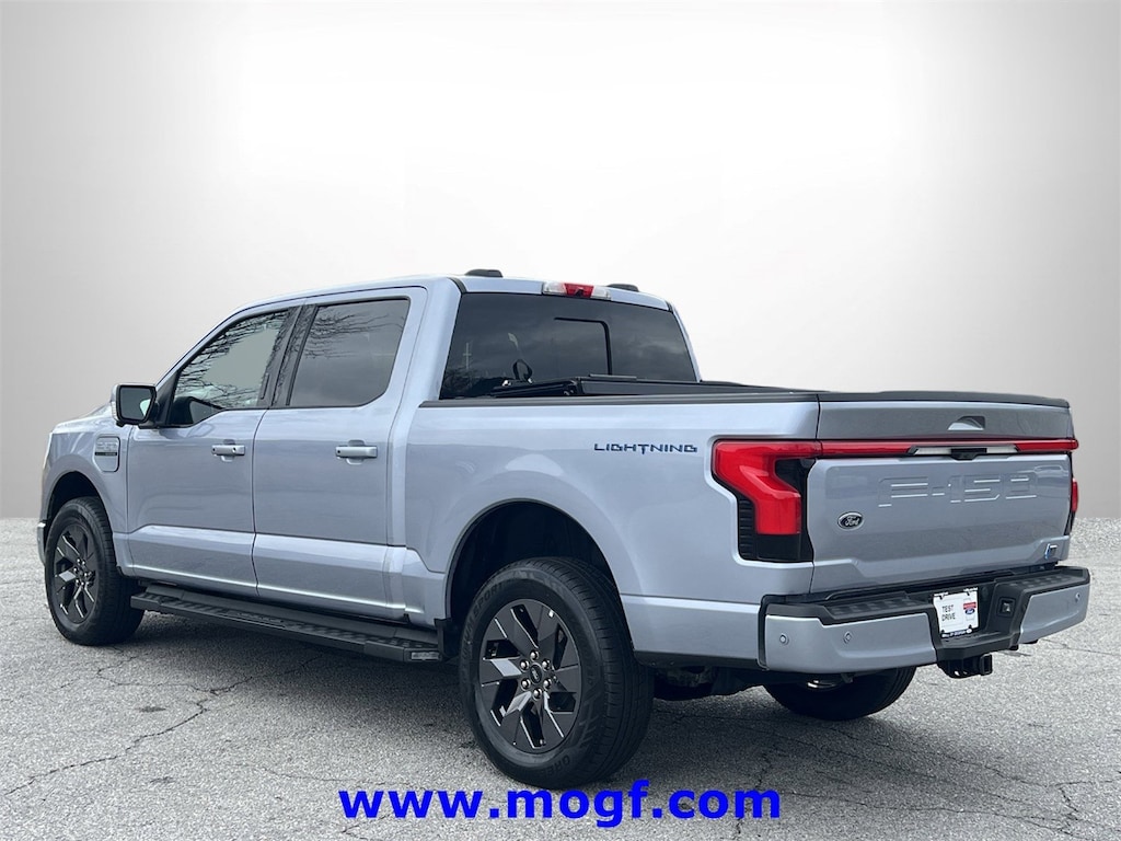 Certified 2022 Ford F-150 Lightning Lariat Truck