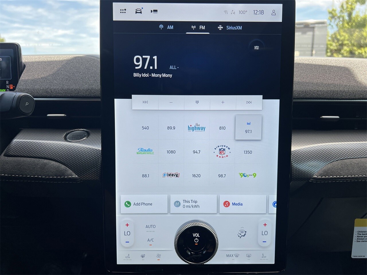 2025 Ford Mustang Mach-E GT photo 4