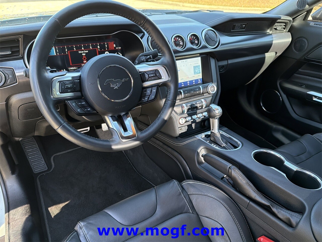 2021 Ford Mustang Mach 1 photo 2