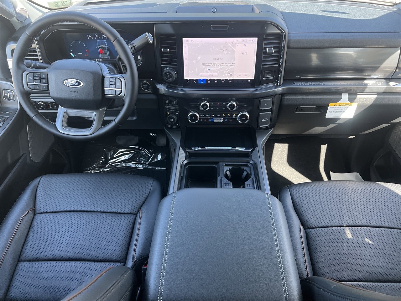 2026 Ford F-350 Lariat photo 2