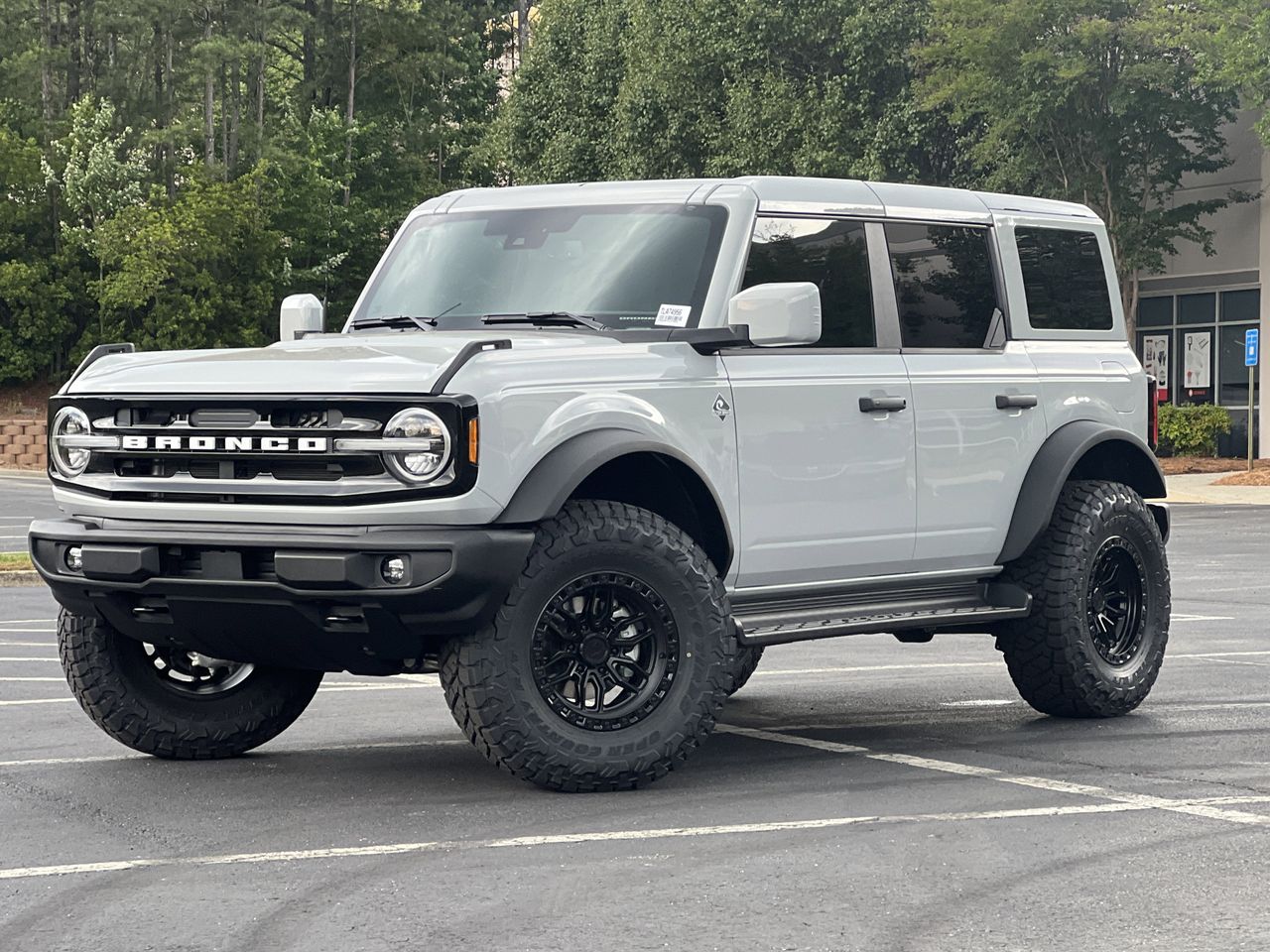 2026 Ford Bronco Outer Banks 4x4's photo