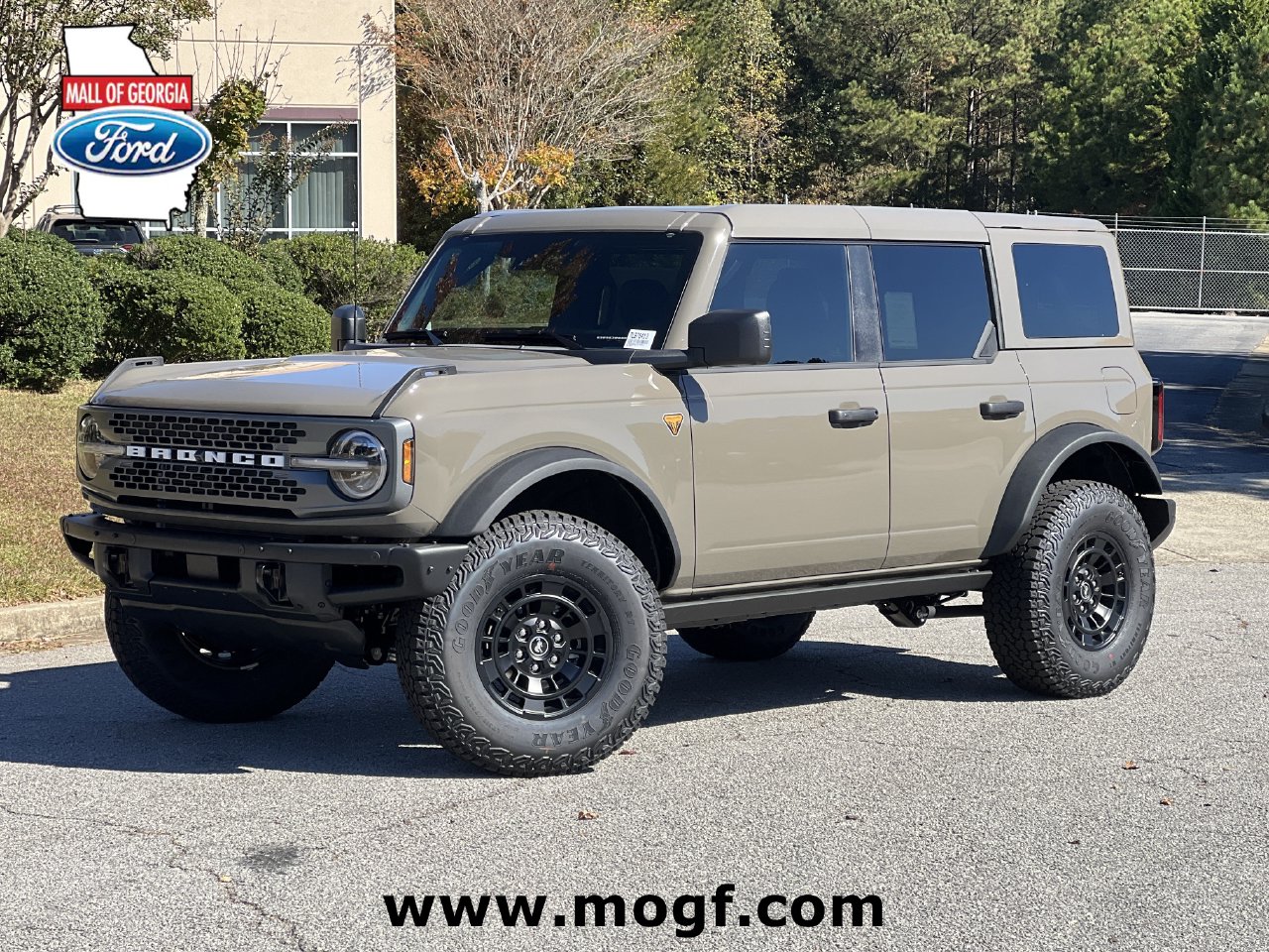 2026 Ford Bronco Badlands SUV