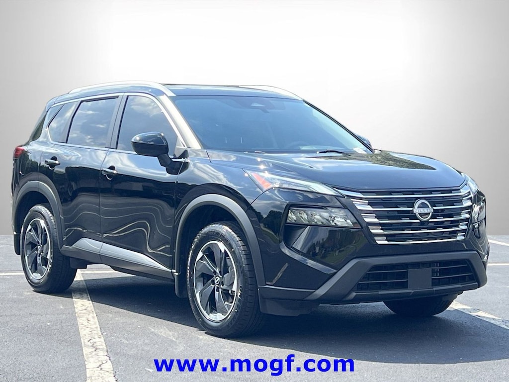 Used 2024 Nissan Rogue SV SUV