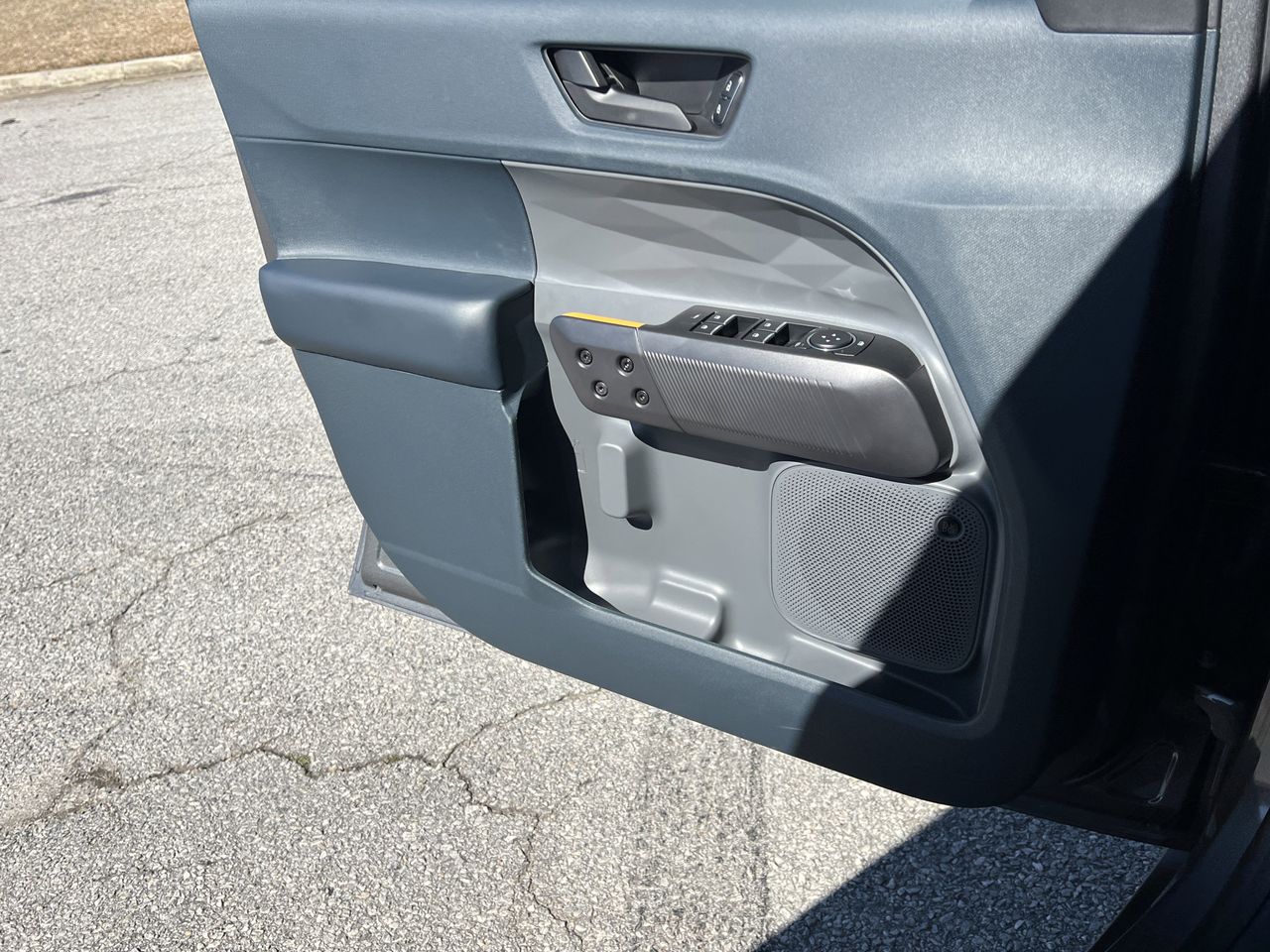 2025 Ford Maverick Tremor - Photo 16