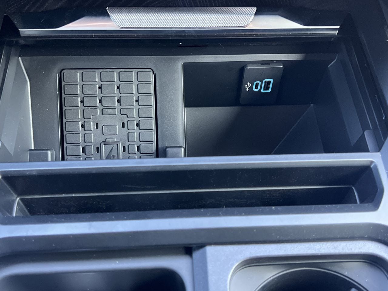 2025 Ford F-350 Super Duty Platinum - Photo 7