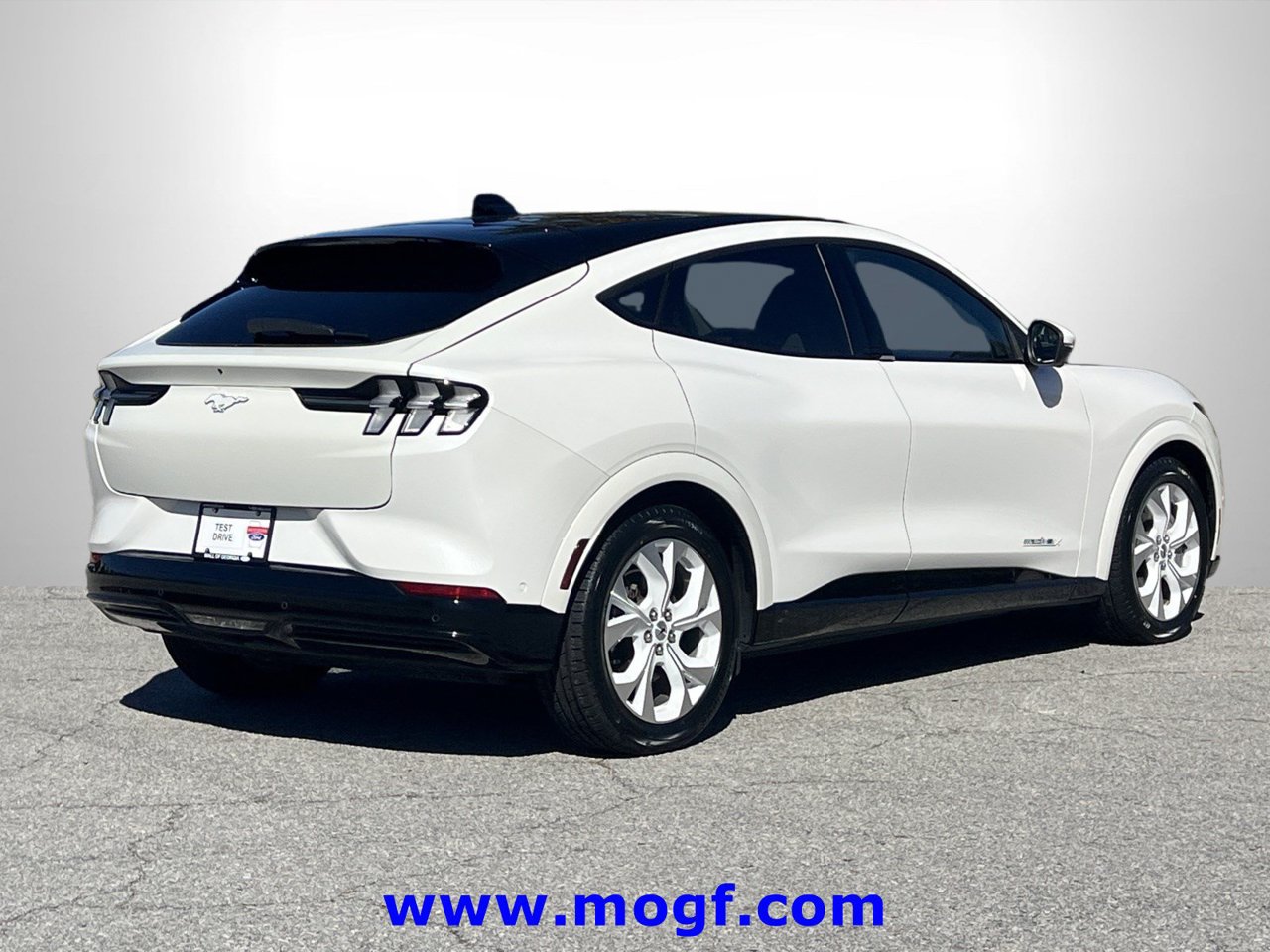 Used 2022 Ford Mustang Mach-E Premium SUV