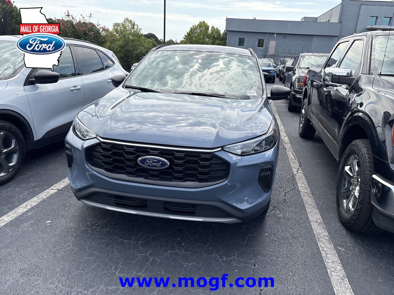 Vapor Blue 2025 Ford Escape SUV / Crossover Front-Wheel Drive 8-Speed Automatic