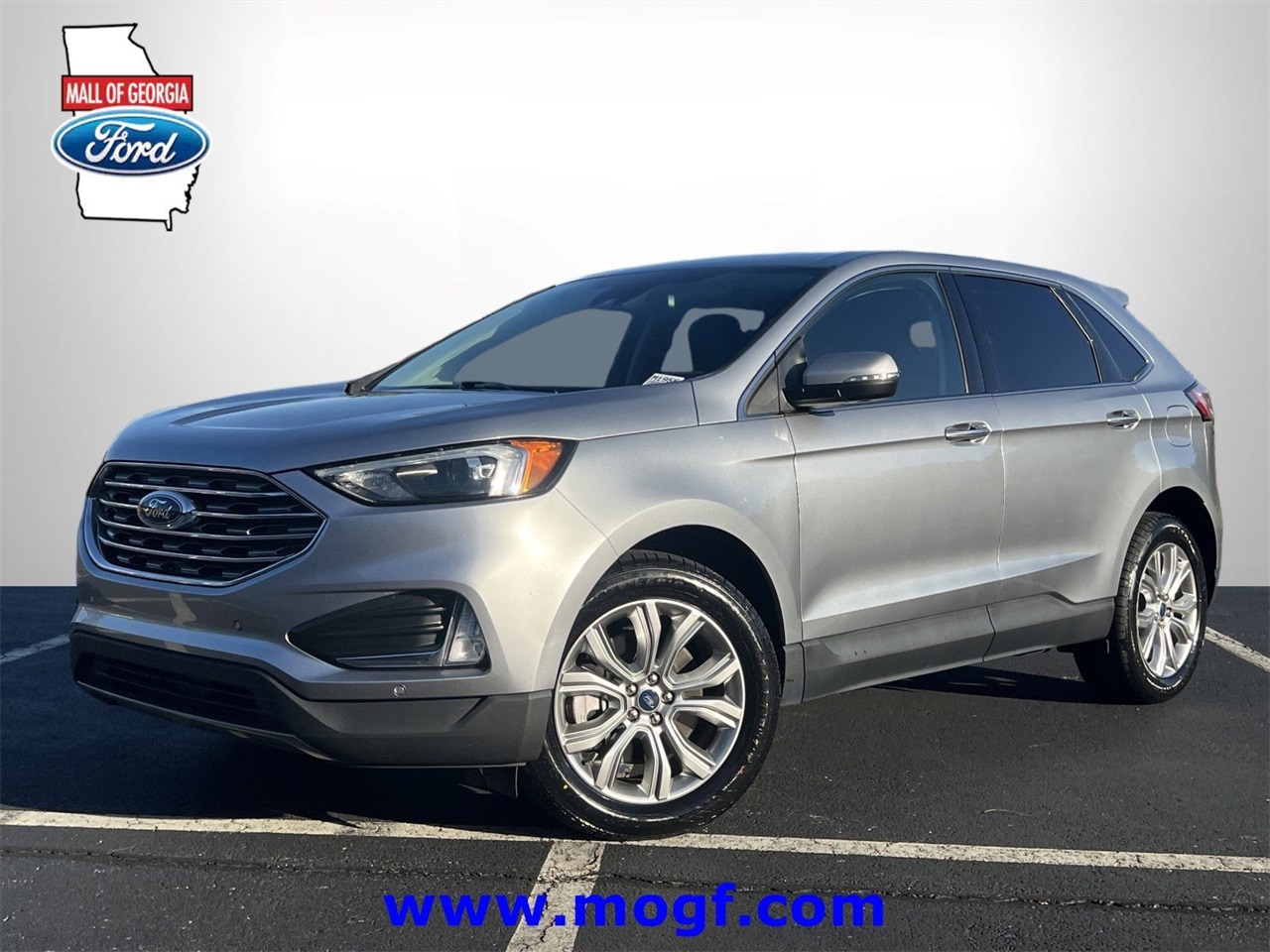 2022 Ford Edge Titanium's photo