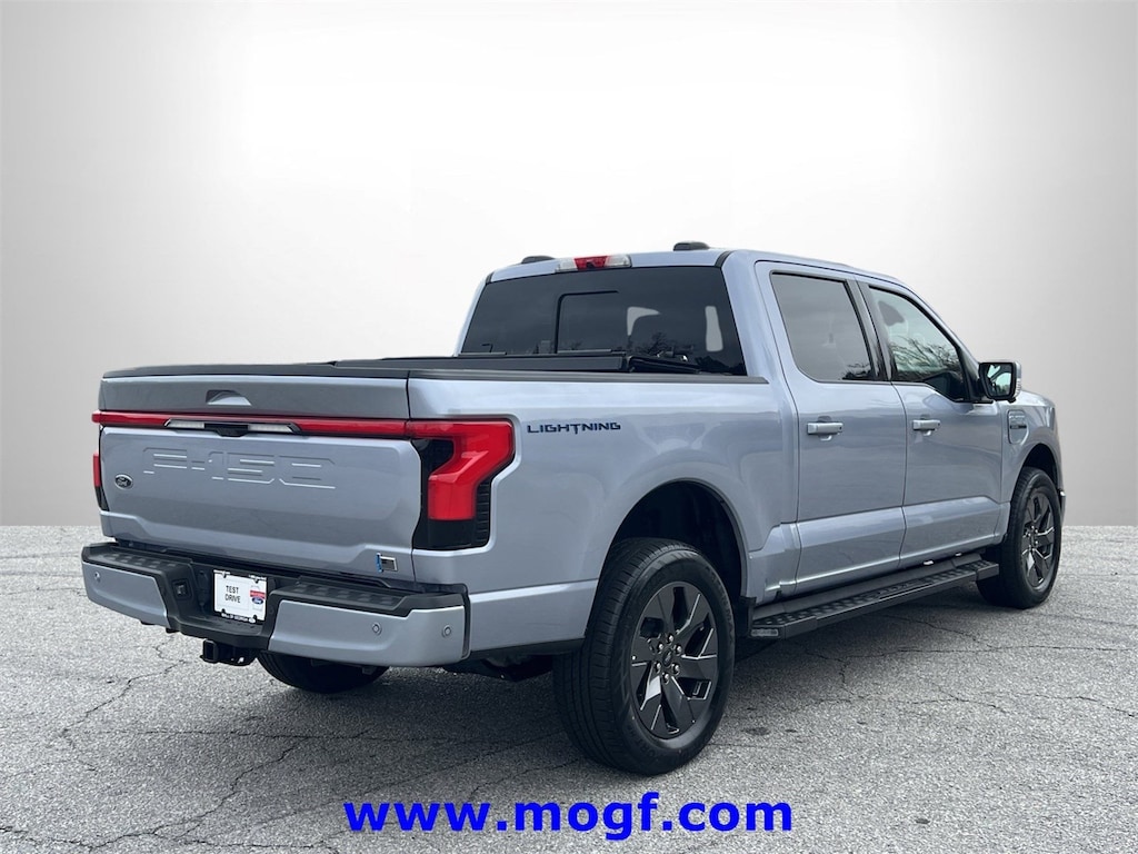 Certified 2022 Ford F-150 Lightning Lariat Truck