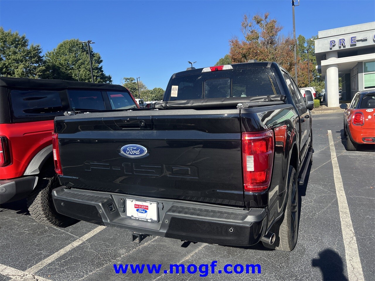 2023 Ford F-150 XLT photo 2