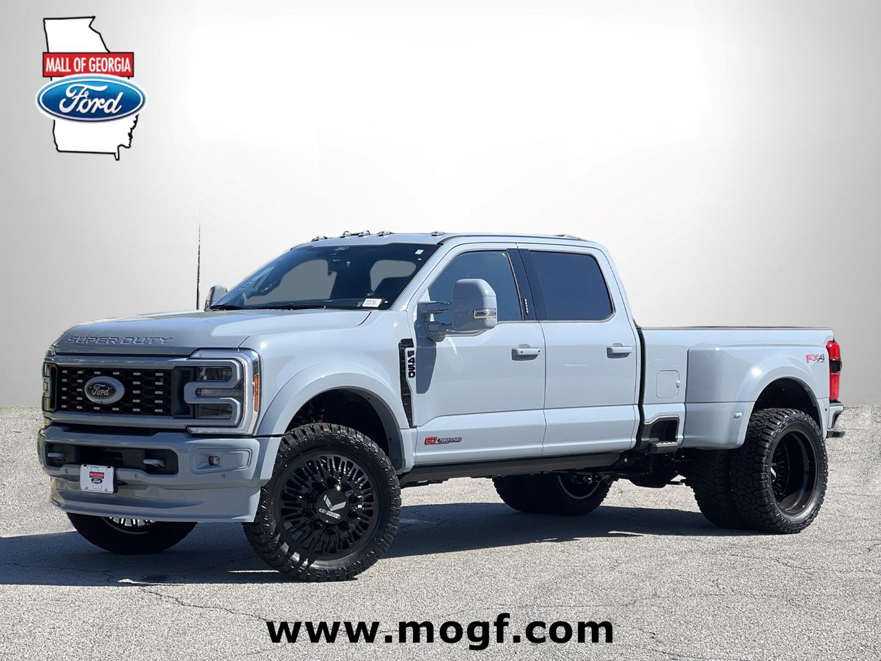 New 2026 Ford F-450 Platinum Truck Crew Cab