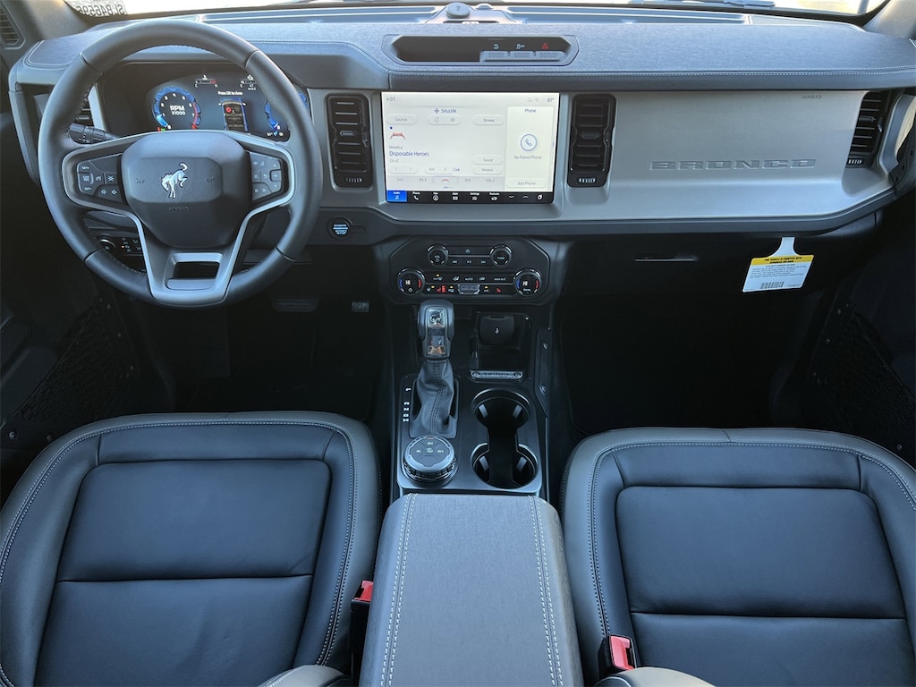 New 2025 Ford Bronco Outer Banks SUV