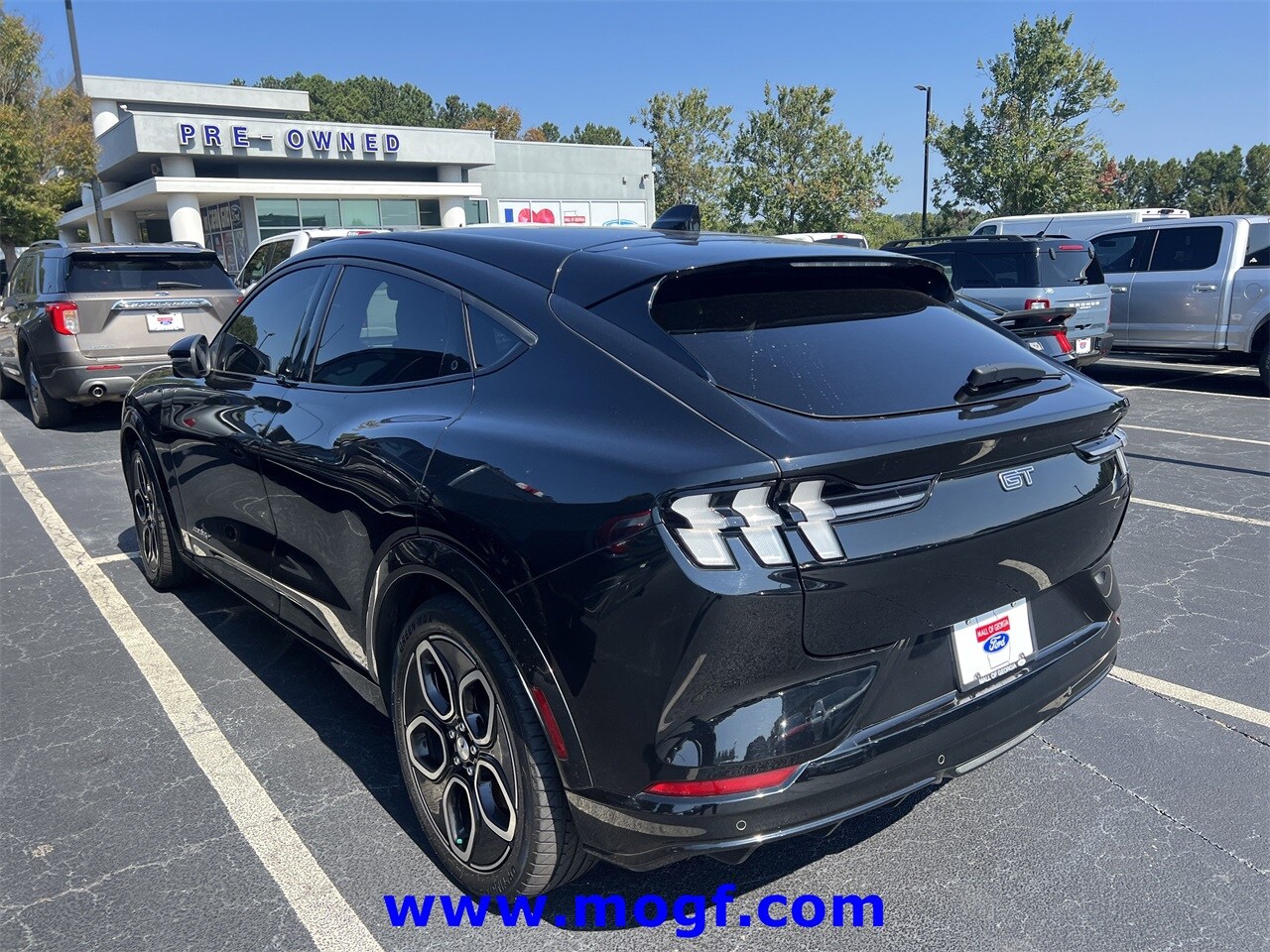 2022 Ford Mustang Mach-E GT photo 2