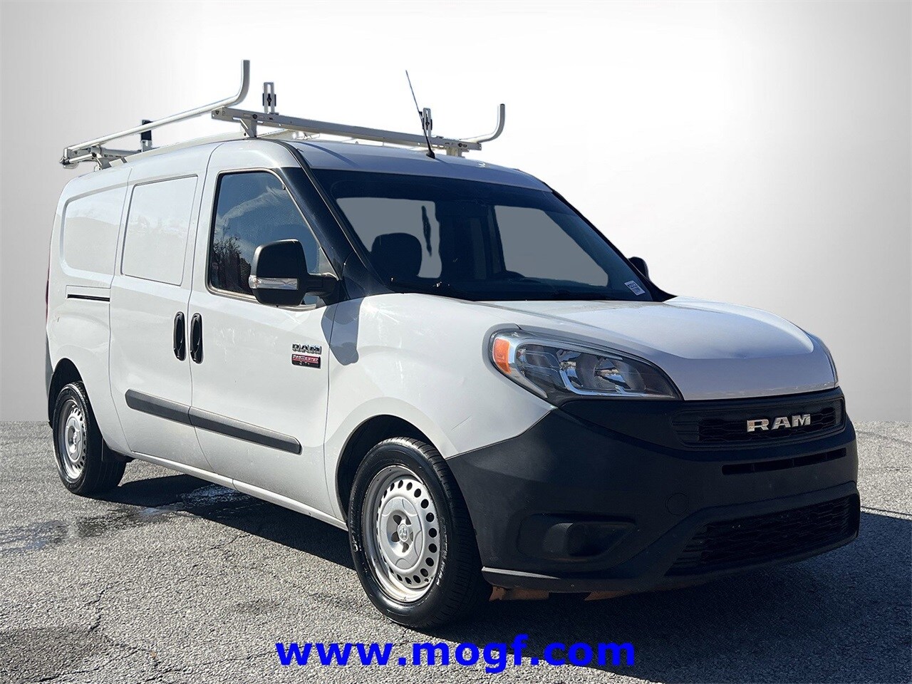 2019 Ram ProMaster City Tradesman Cargo Van photo 3