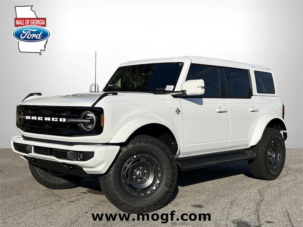 New 2025 Ford Bronco Outer Banks SUV