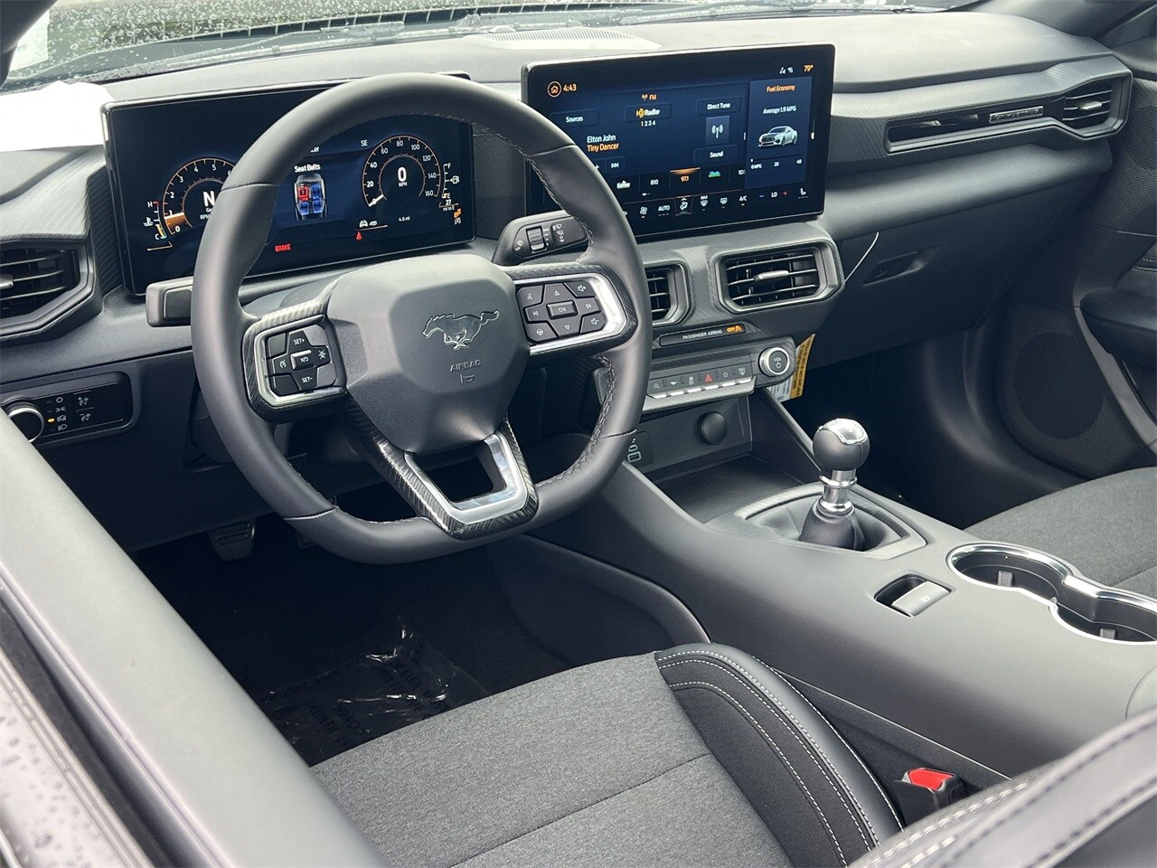 2025 Ford Mustang GT photo 2