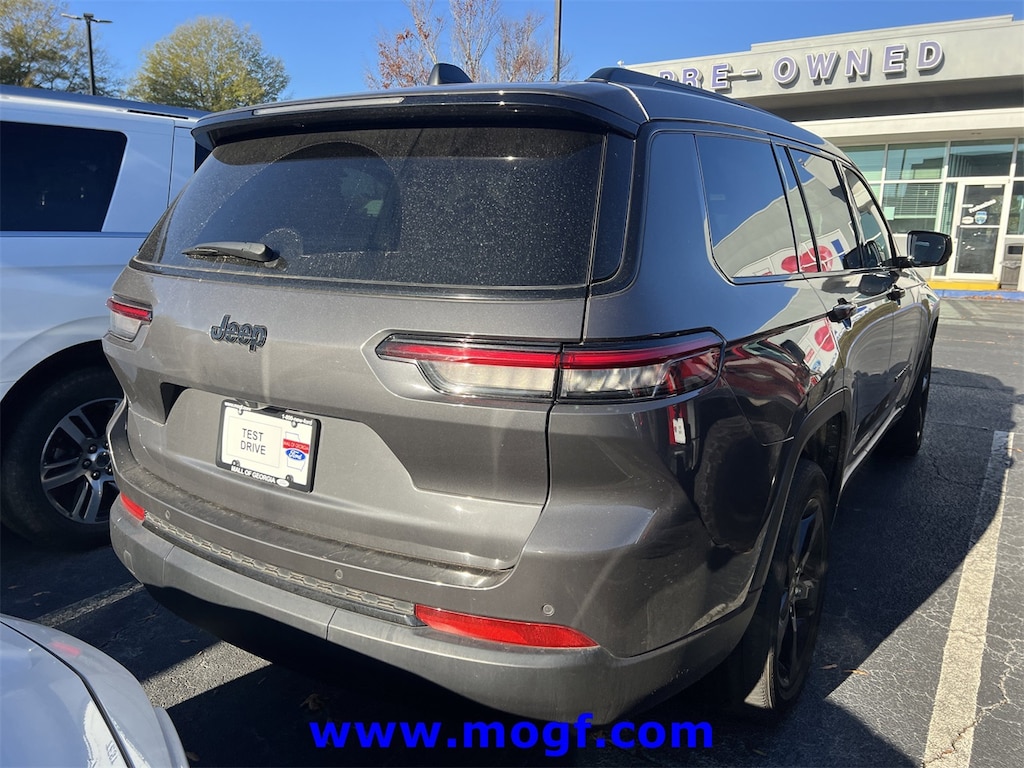 Used 2023 Jeep Grand Cherokee L Altitude SUV