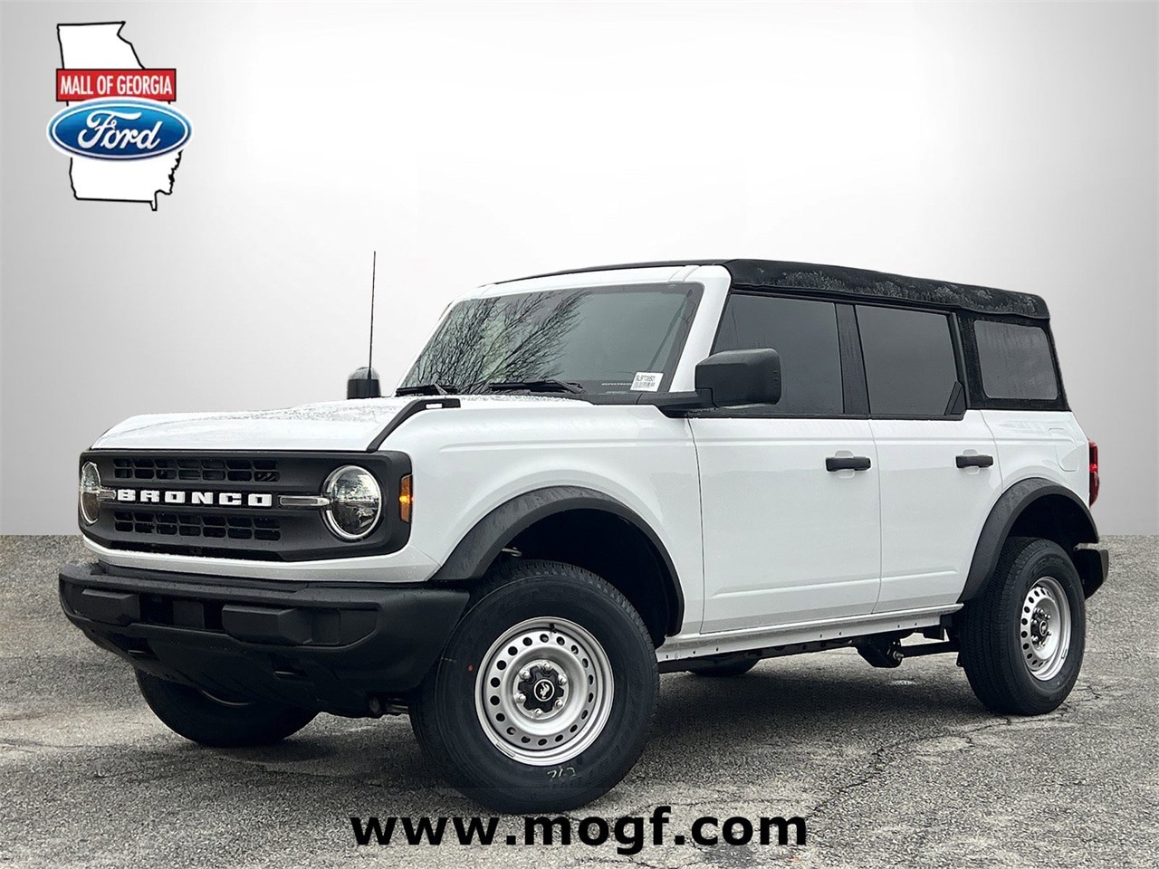 2025 Ford Bronco 4-Door Base's photo