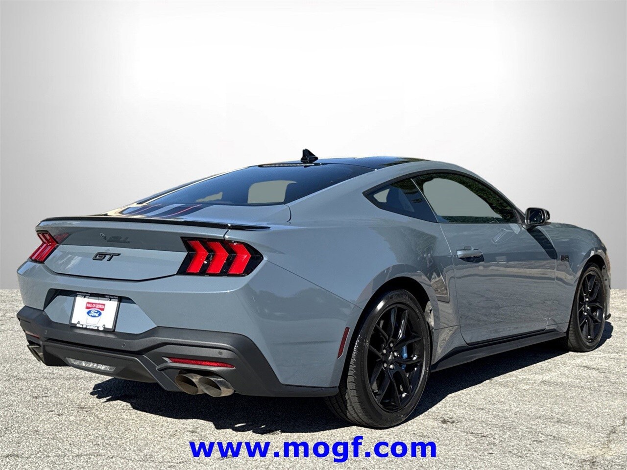 2024 Ford Mustang GT Premium photo 3