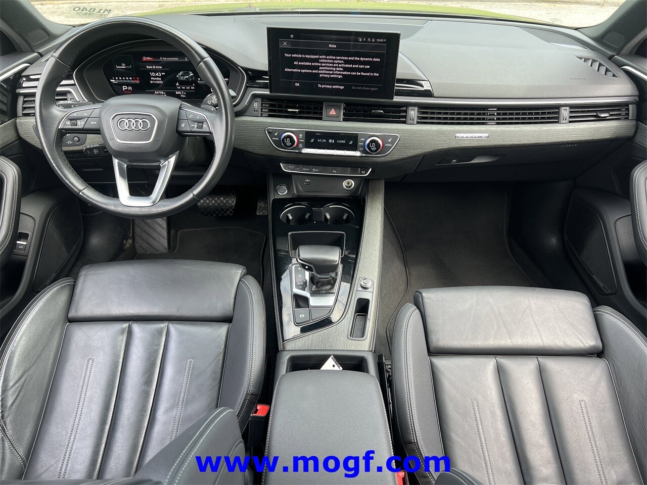 2023 Audi A4 45 S line Premium Plus photo 2