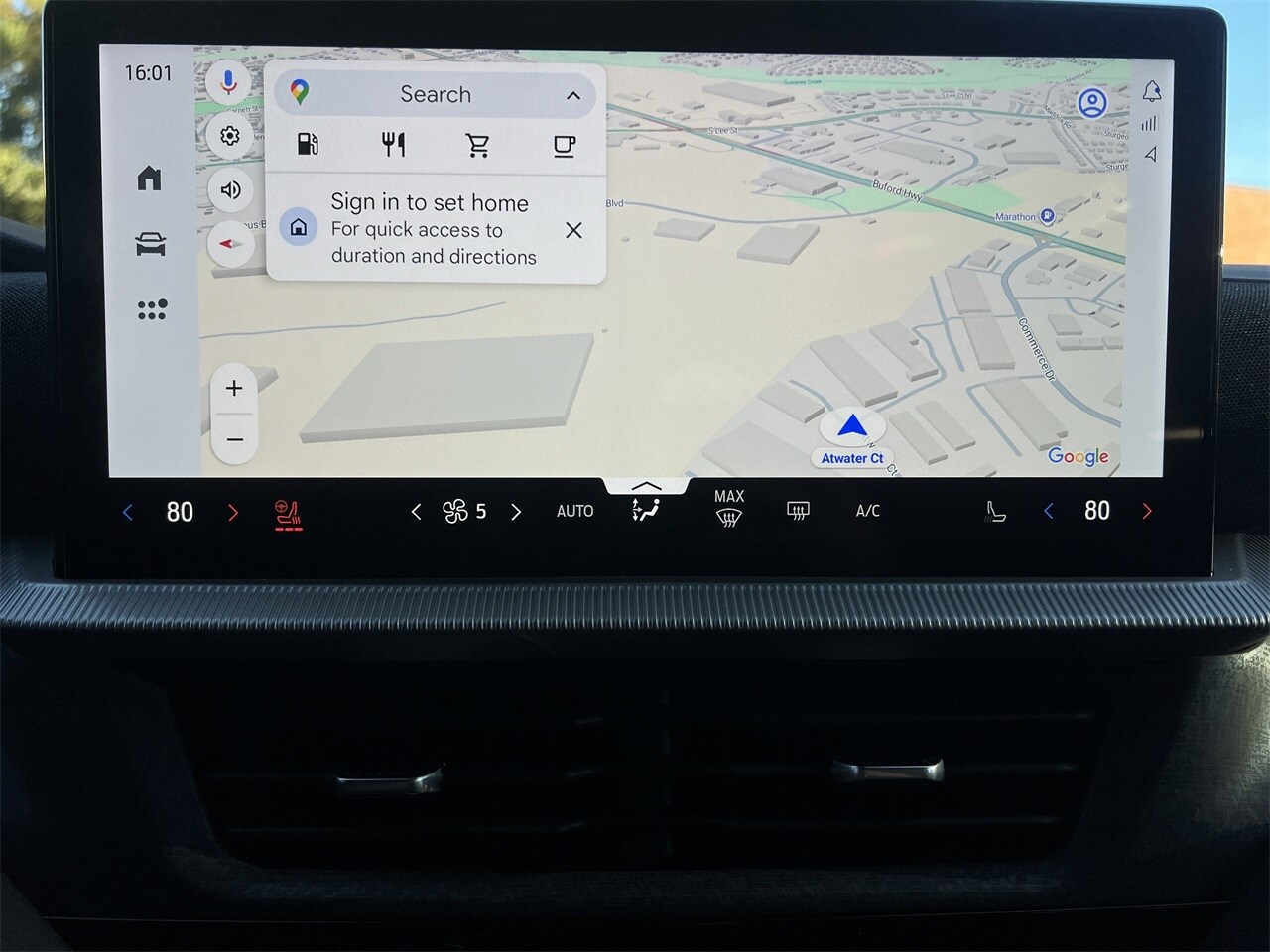 2026 Ford Explorer Platinum photo 4