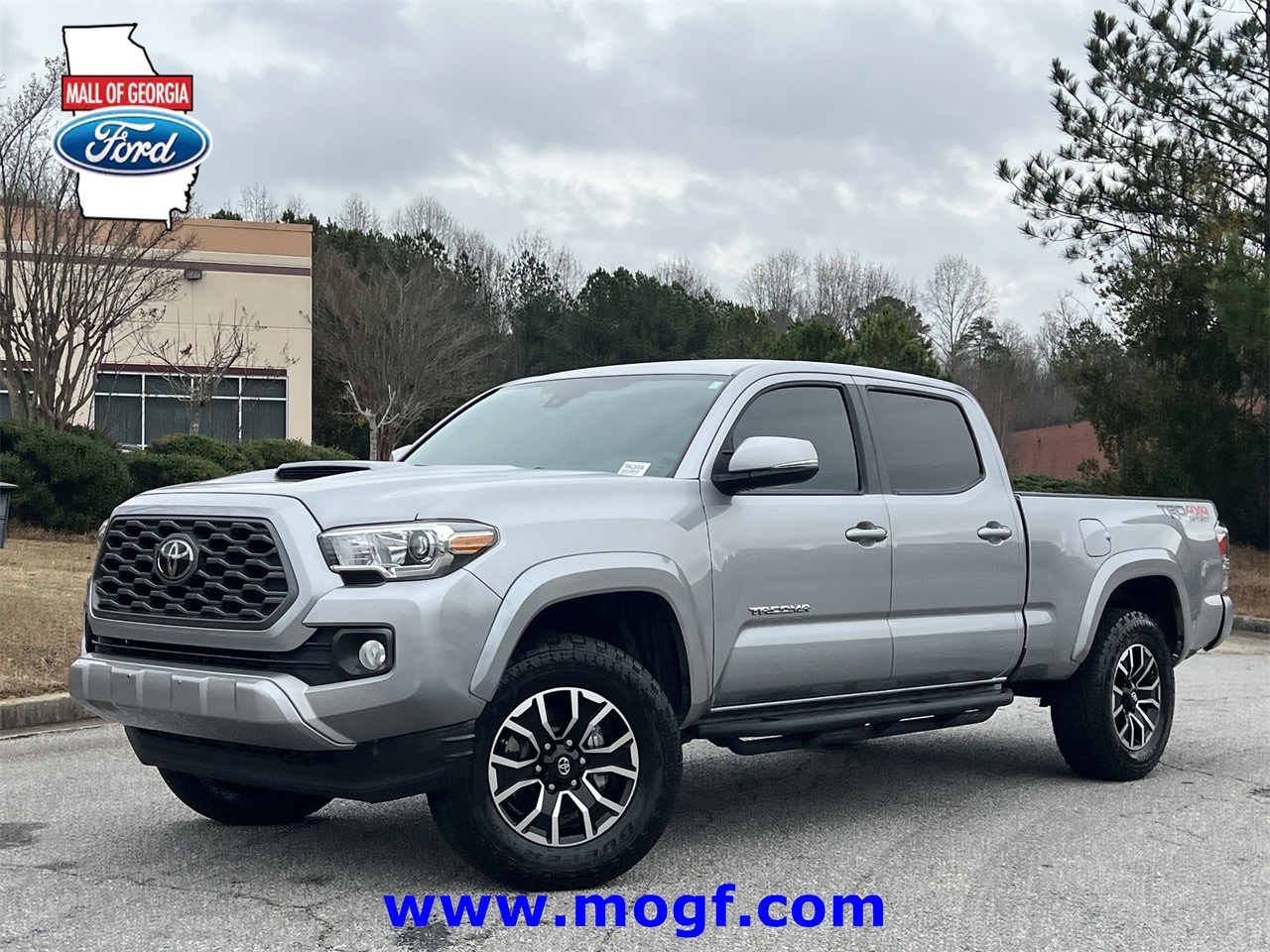 2020 Toyota Tacoma TRD Sport's photo