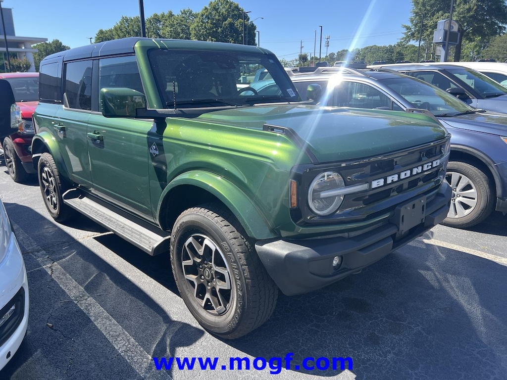 Certified 2025 Ford Bronco Outer Banks SUV