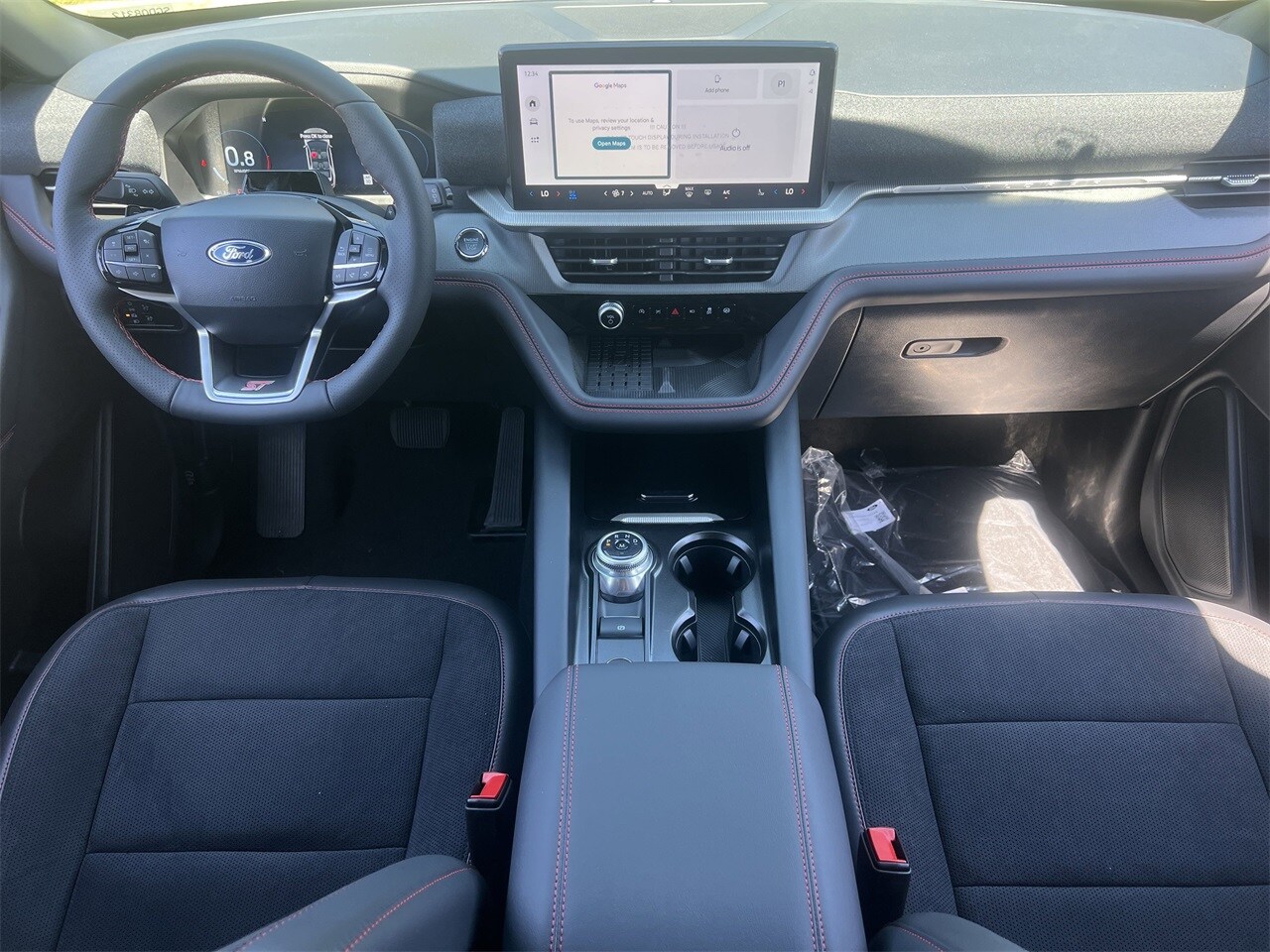 2025 Ford Explorer ST photo 2