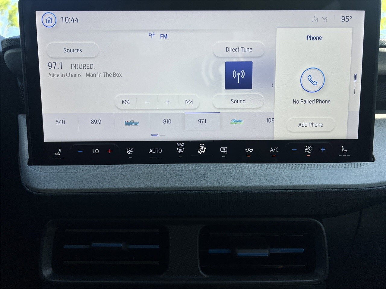 2025 Ford Maverick XLT photo 4