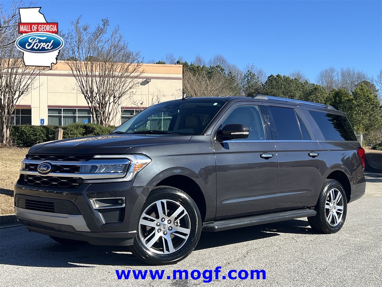 2024 Ford Expedition Limited's photo