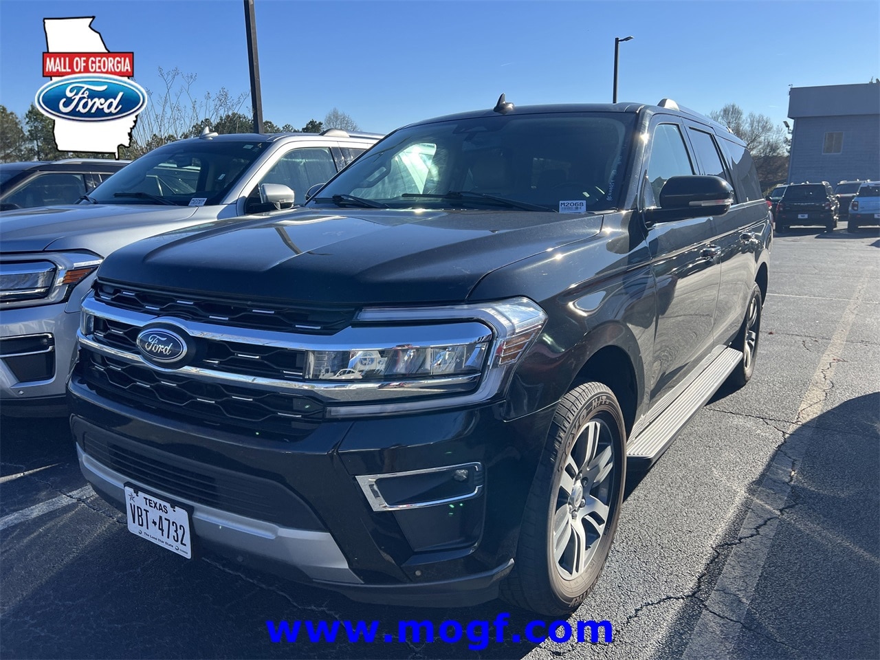 2024 Ford Expedition Limited's photo