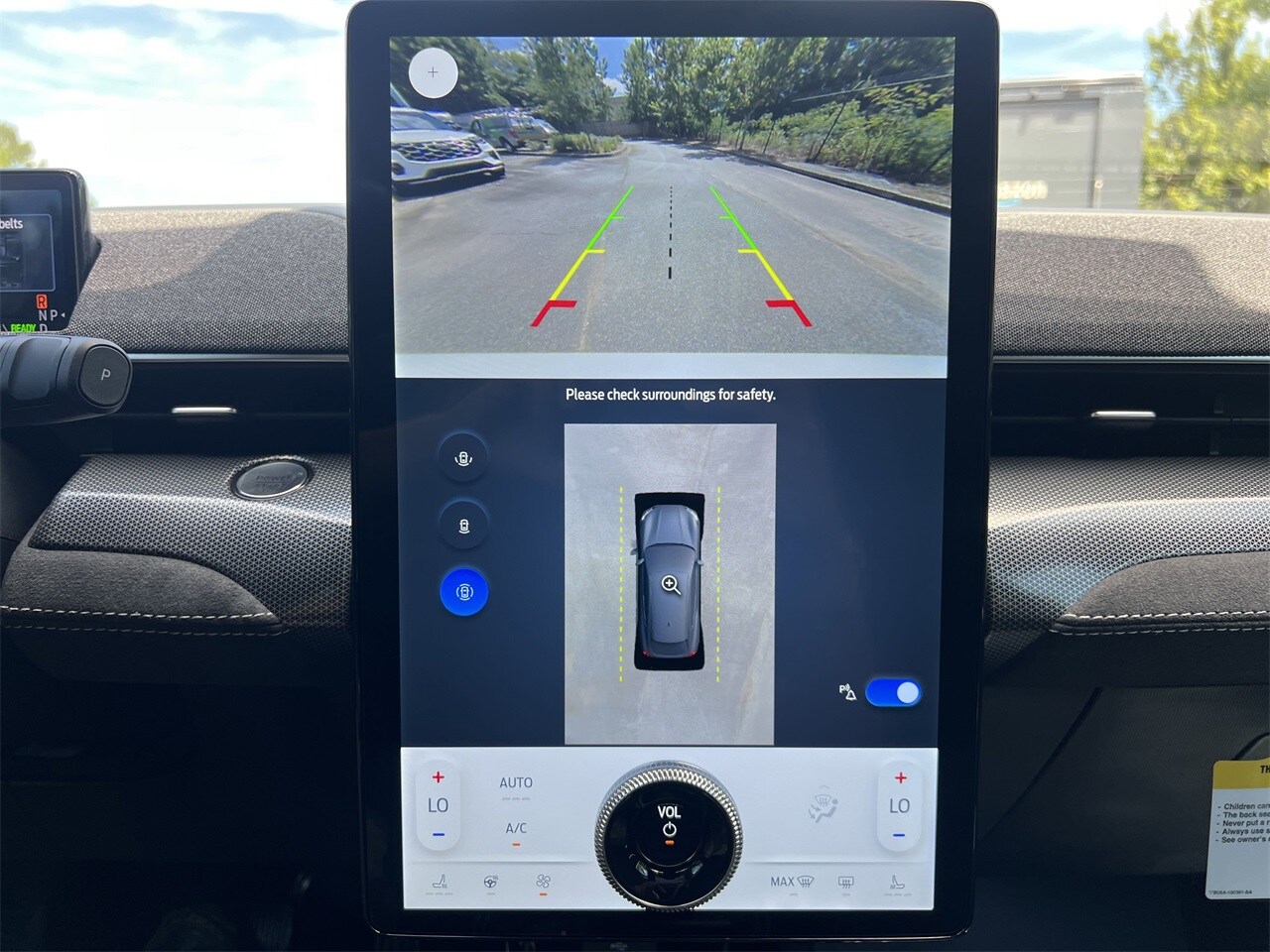 2025 Ford Mustang Mach-E GT photo 3