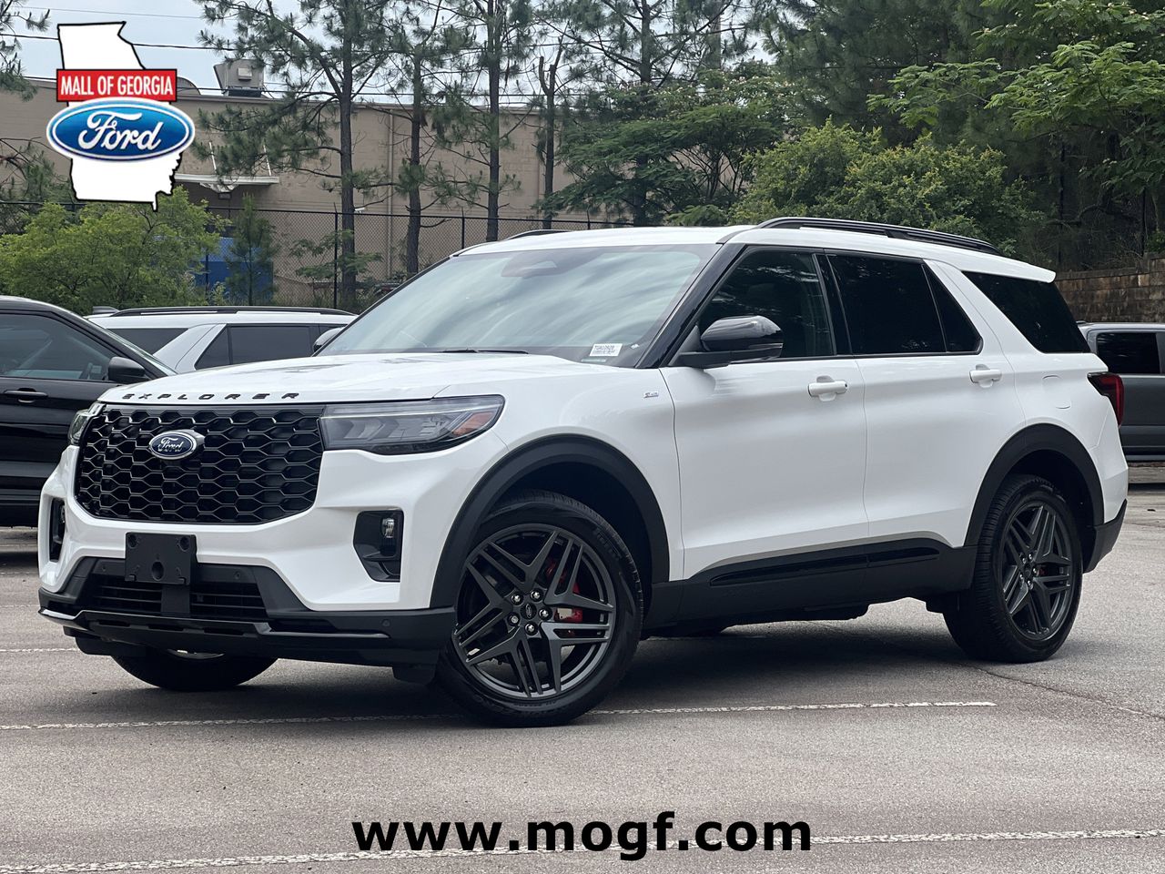 2026 Ford Explorer ST-LINE 4WD's photo