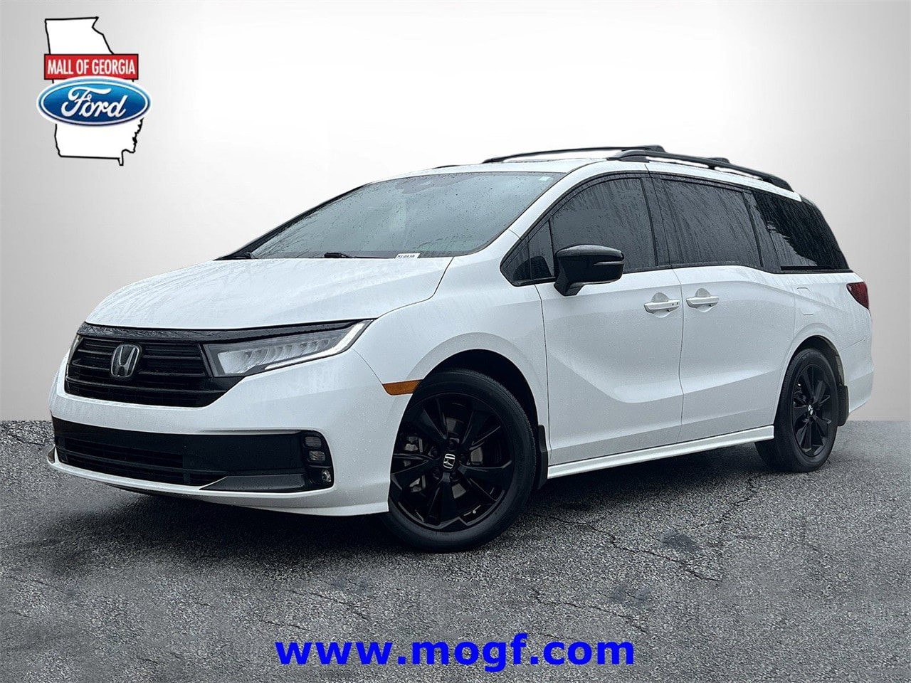 2023 Honda Odyssey SPORT's photo
