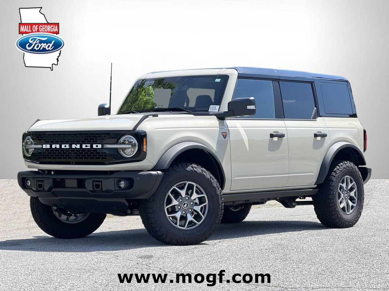 2025 Ford Bronco Badlands 4x4's photo