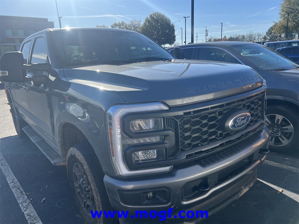 Used 2024 Ford F-250SD XLT Truck